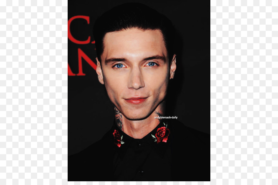 แอนดี้ Biersack，สีดำปกคลุมนั้เจ้าสาวส่วน PNG